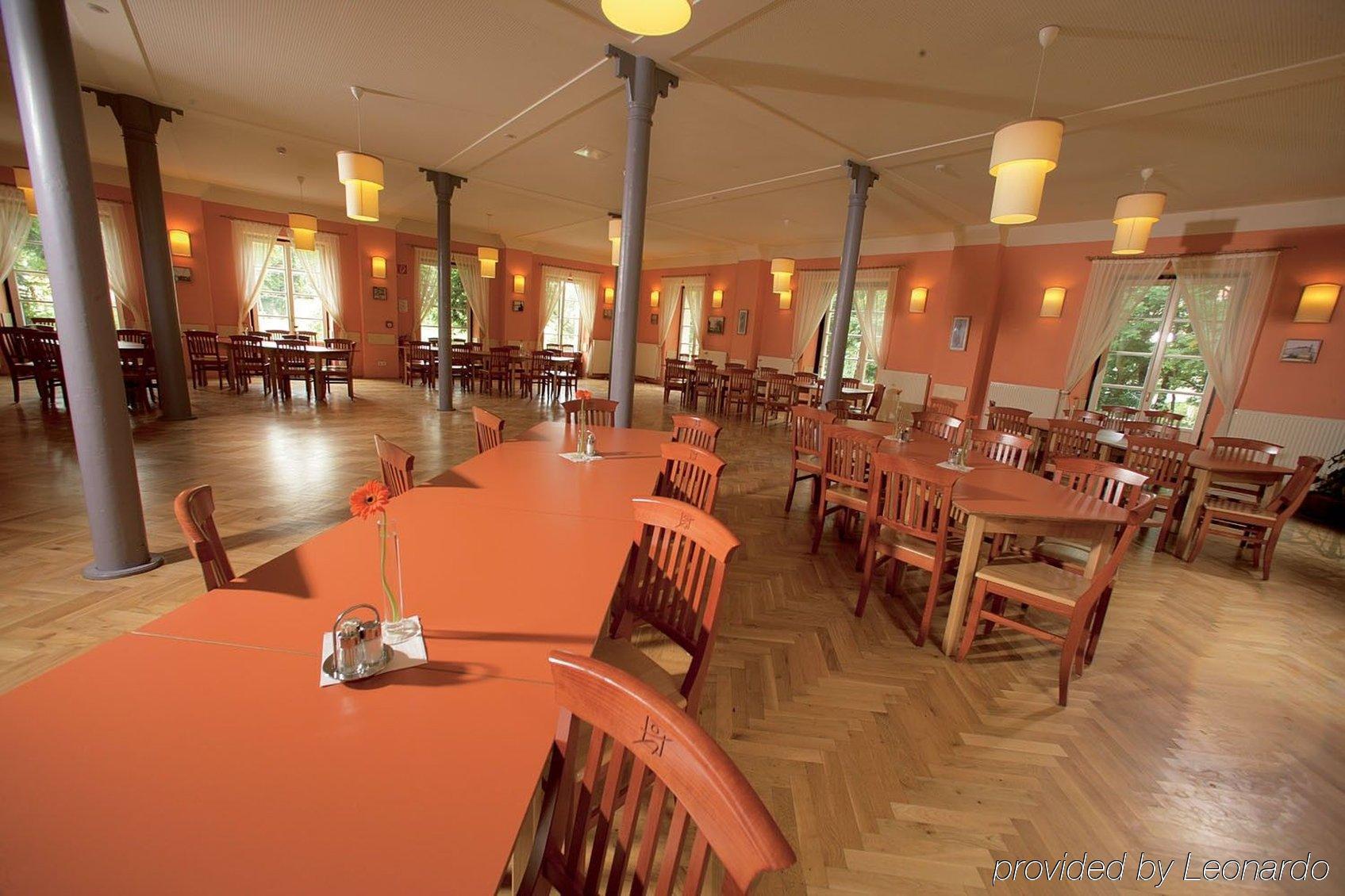 Jufa Hotel Fuerstenfeld Εξωτερικό φωτογραφία