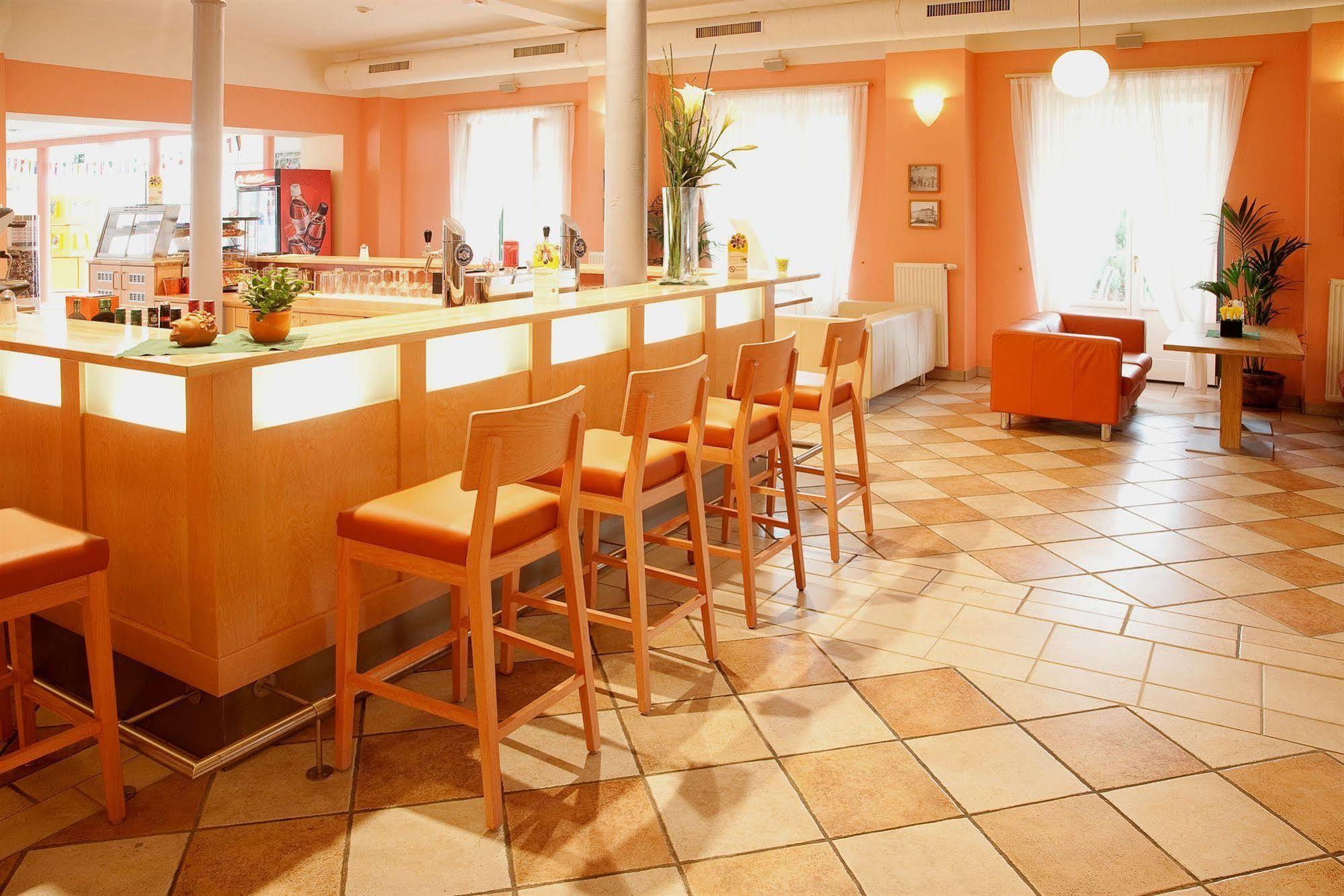 Jufa Hotel Fuerstenfeld Εξωτερικό φωτογραφία