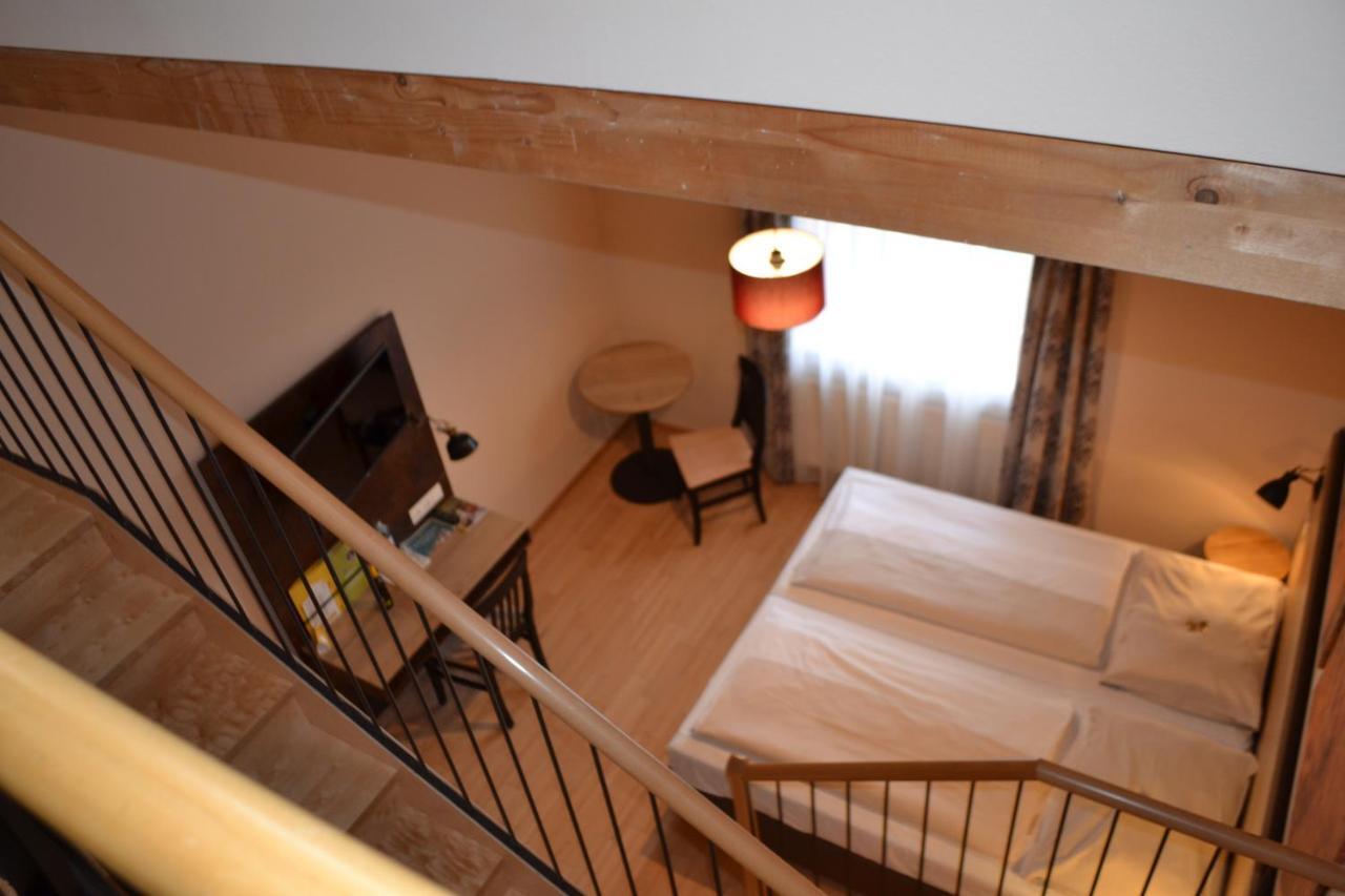 Jufa Hotel Fuerstenfeld Δωμάτιο φωτογραφία